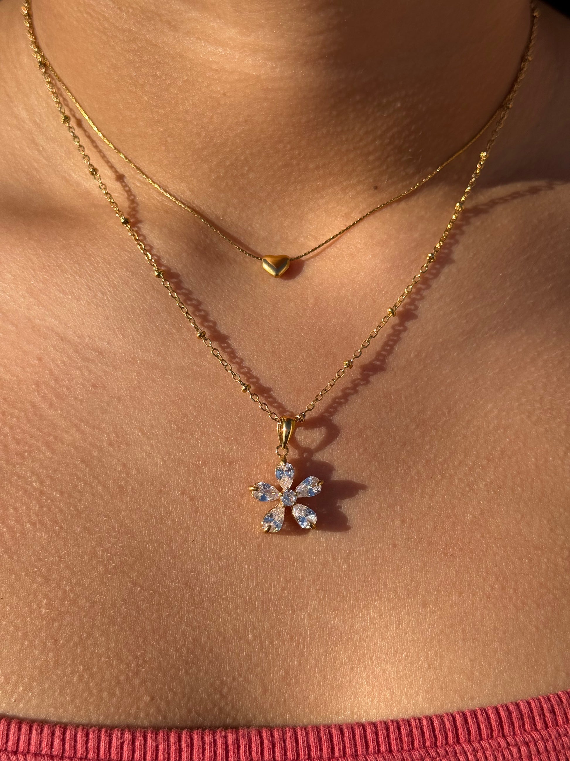 Flor Necklace