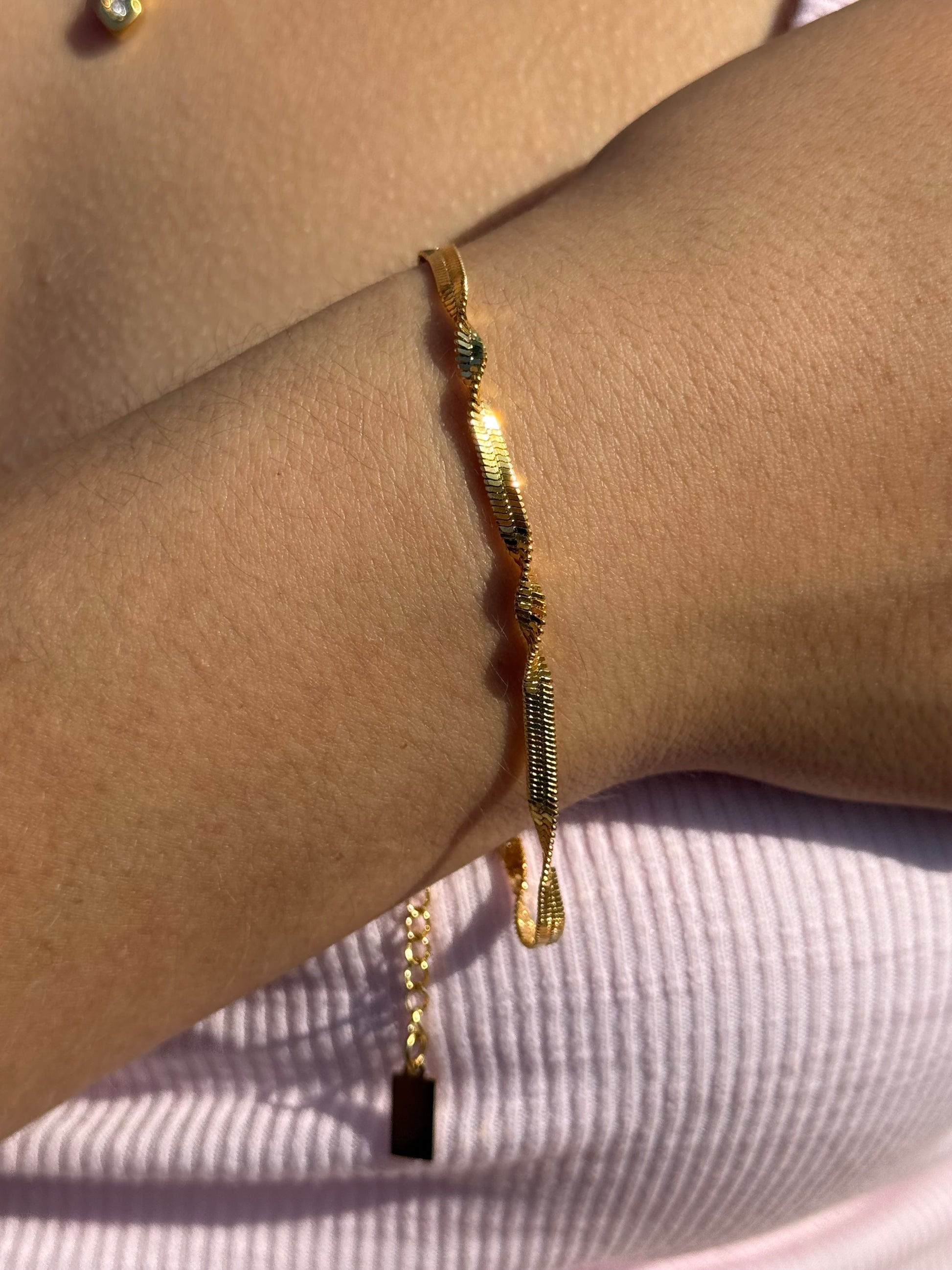 Nova Bracelet
