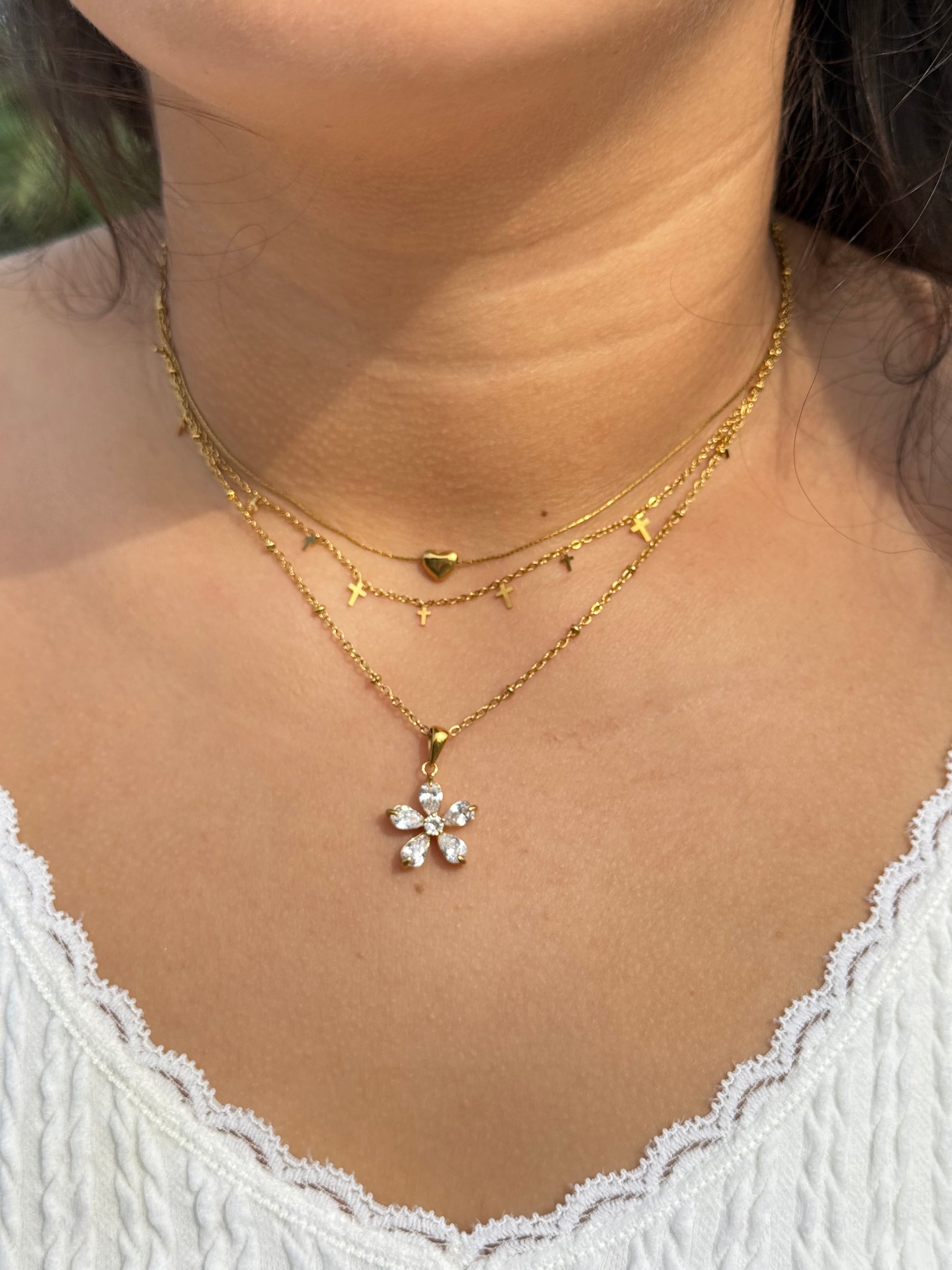 Flor Necklace